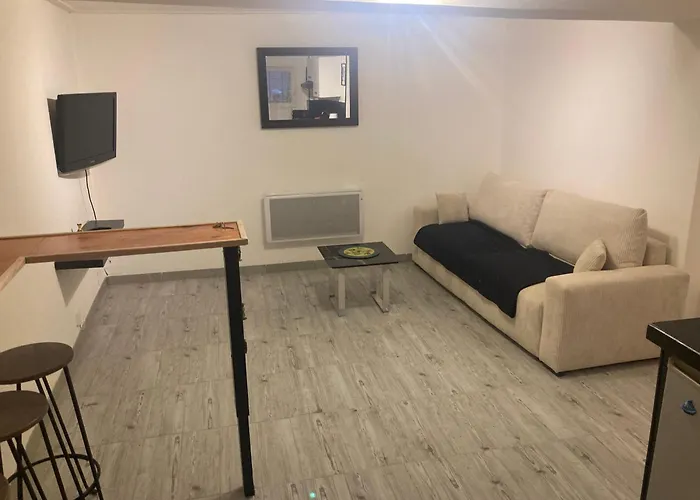 Studio Agreable Et Paisible