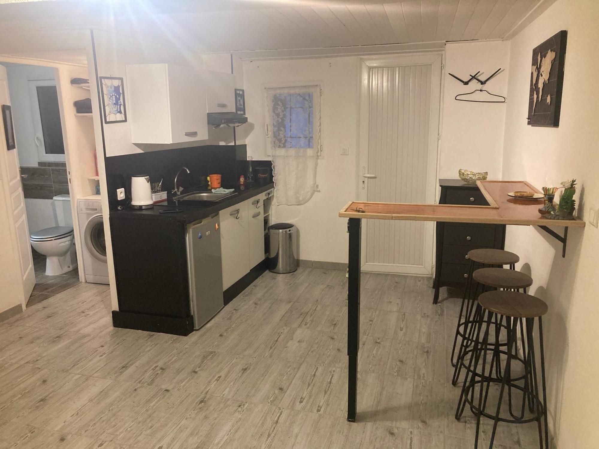 Agreable Et Paisible Apartment